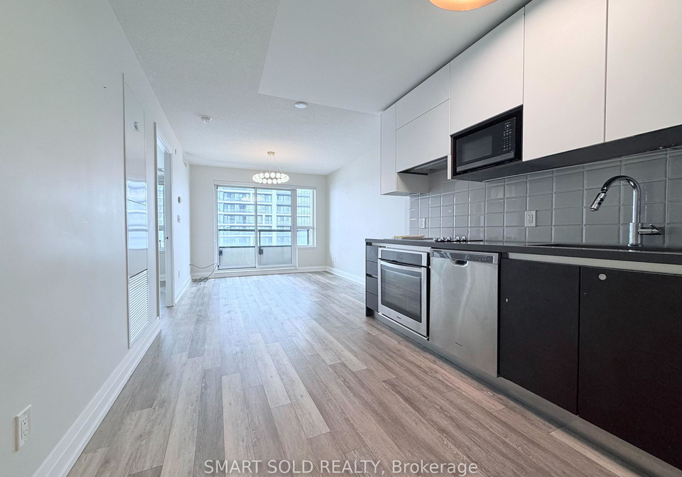 15-water-walk-drive-markham-ontario-n12817790