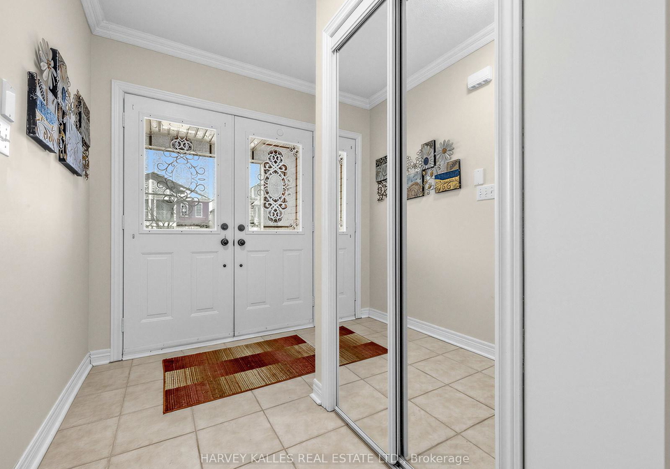 188-warrick-crescent-newmarket-ontario-n12818210