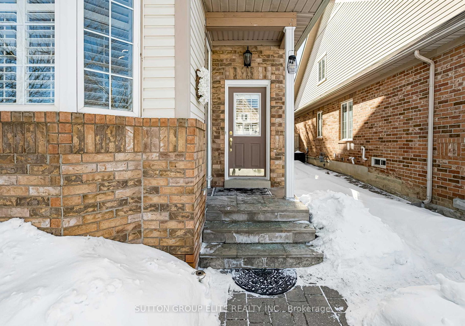 63-ochalski-road-aurora-ontario-n12818924