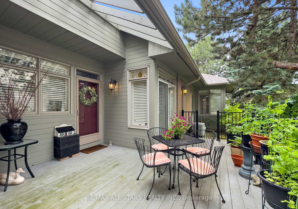 18-pinehurst-club-way-markham-ontario-n12819108