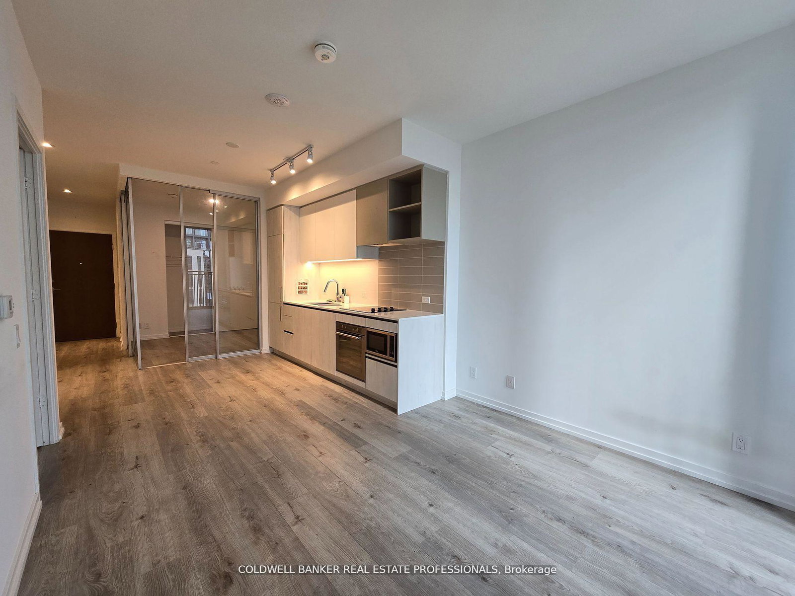 7890-jane-street-vaughan-ontario-n12819334