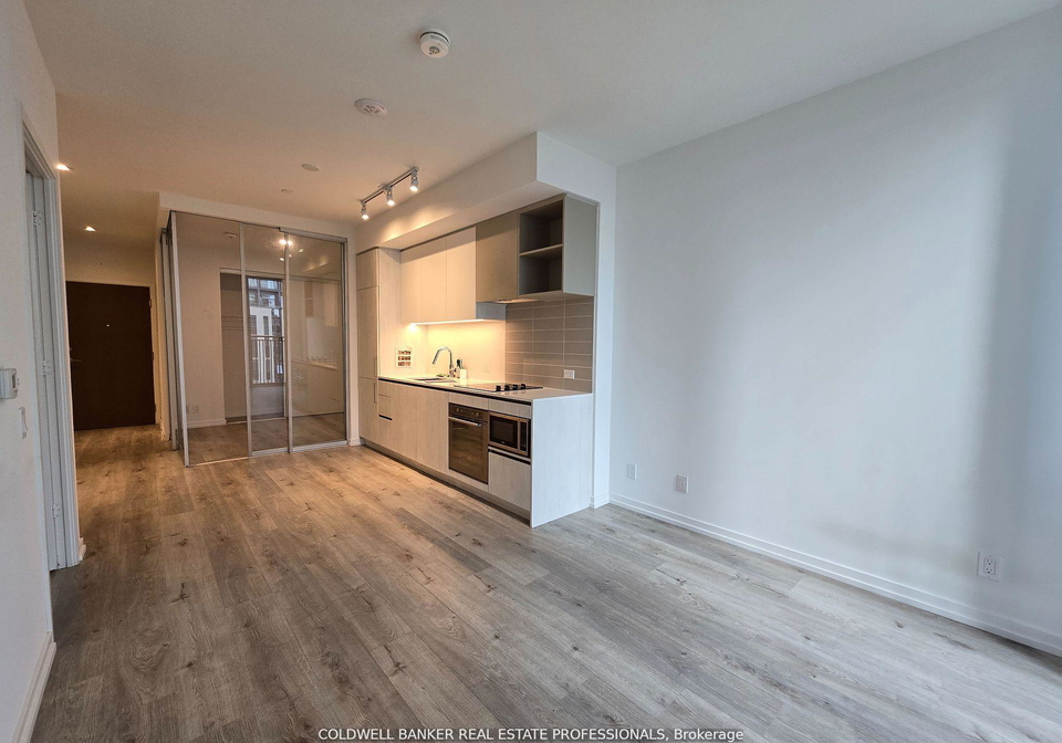 7890-jane-street-vaughan-ontario-n12819334