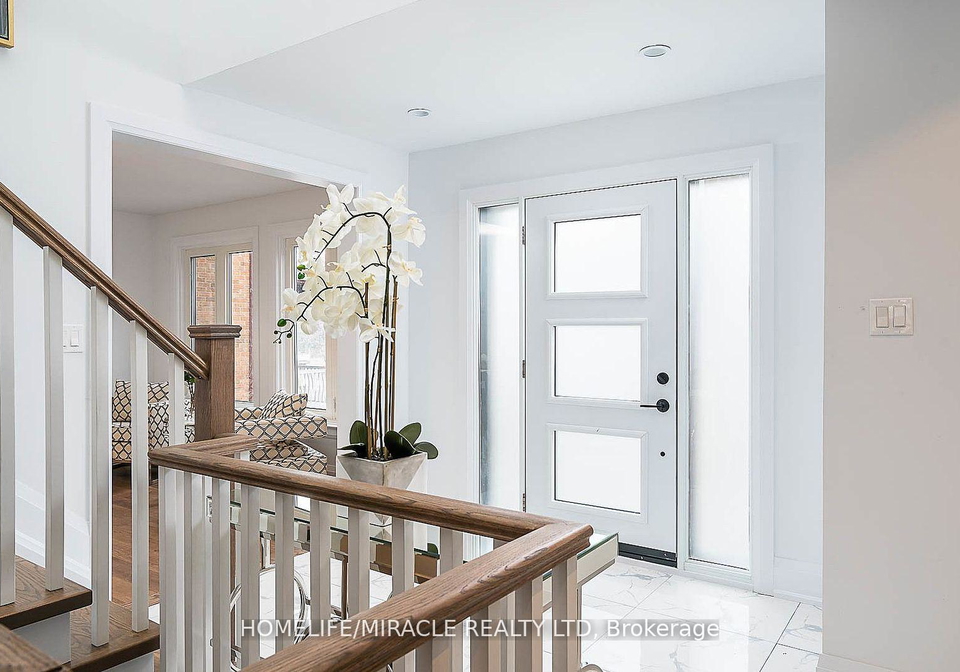 157-valeria-boulevard-vaughan-ontario-n12820496