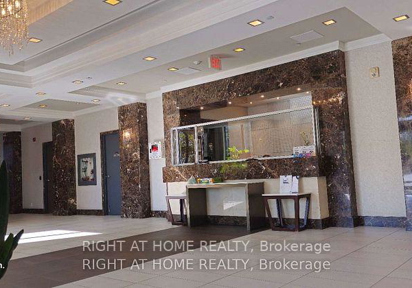 376-highway-7-e-richmond-hill-ontario-n12822216