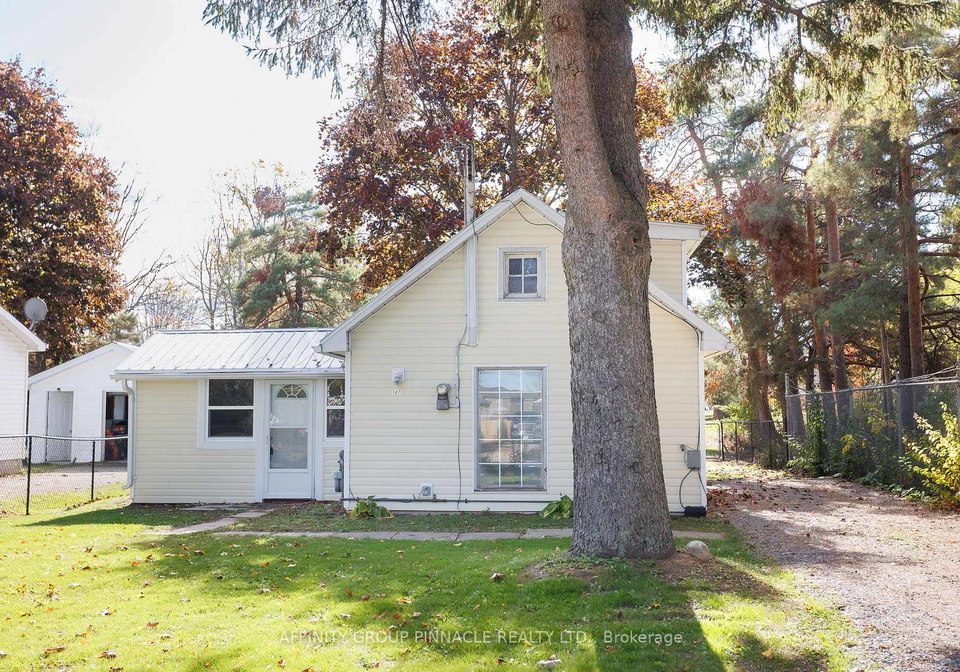 187-king-street-w-brock-ontario-n12822334