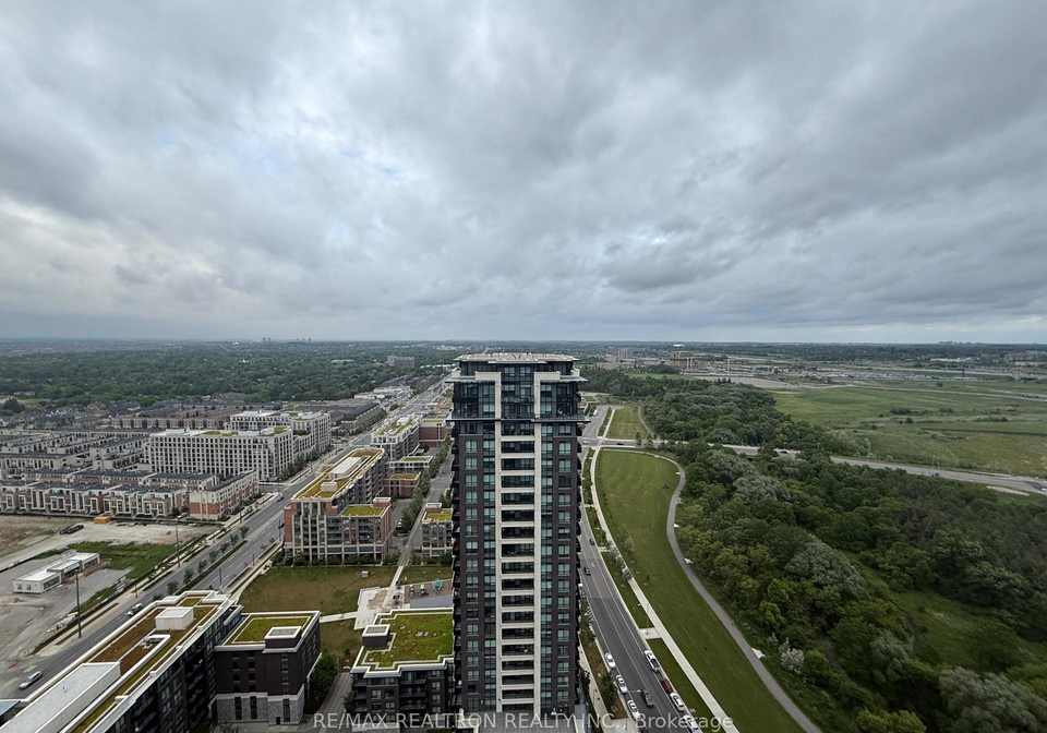 18-water-walk-drive-markham-ontario-n12823764