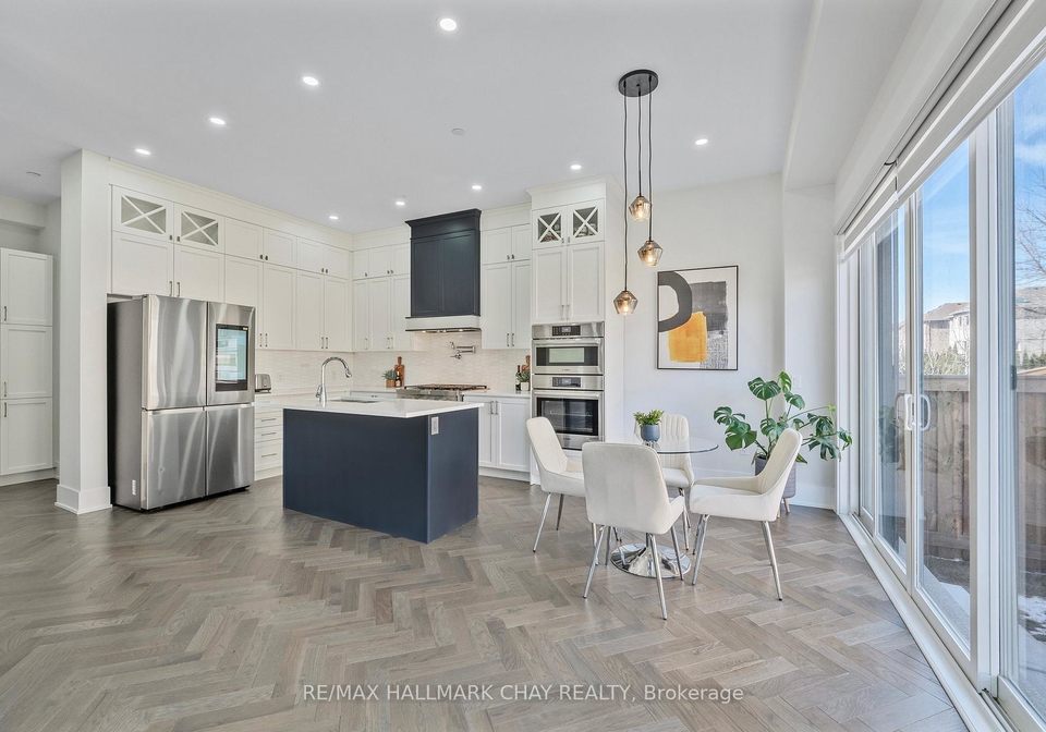 260-sikura-circle-aurora-ontario-n12823822