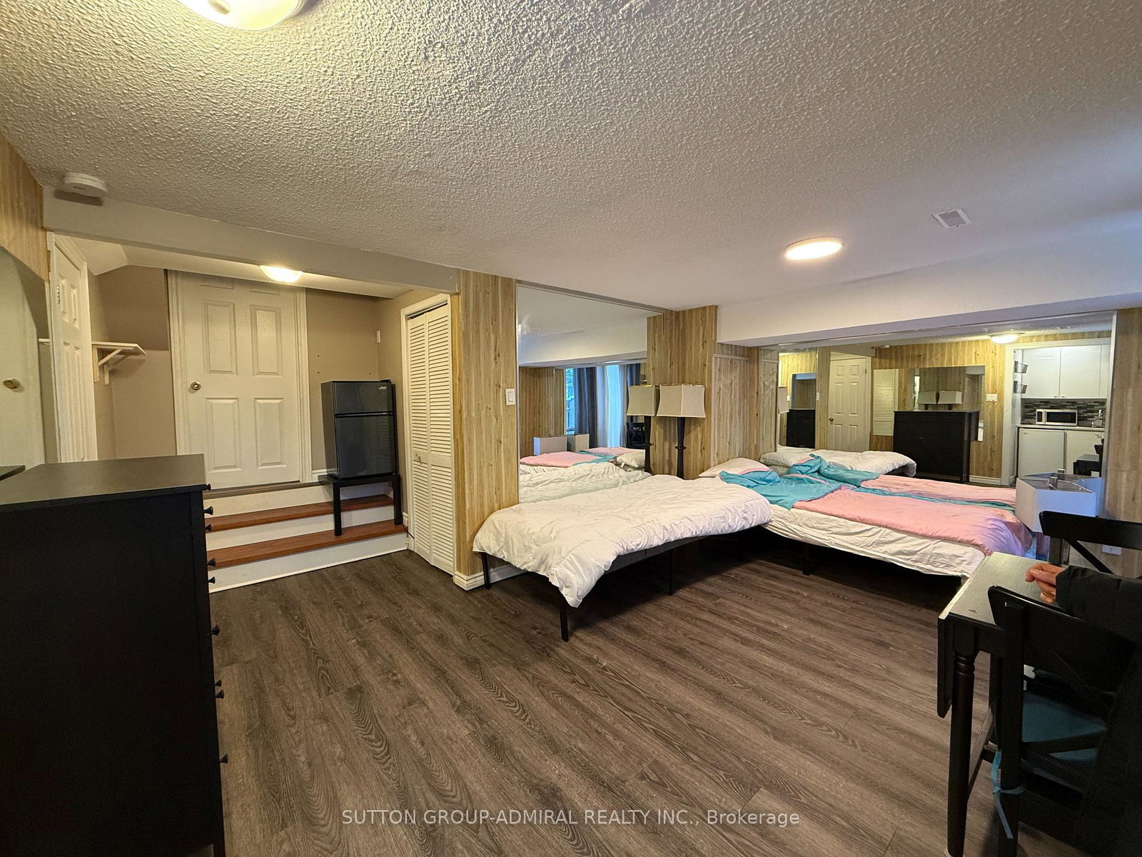 82-henderson-drive-aurora-ontario-n12824314