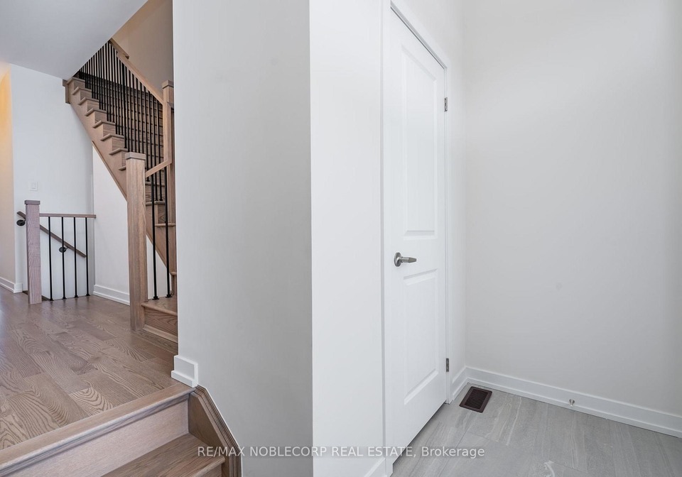 34-singhampton-road-vaughan-ontario-n12825232