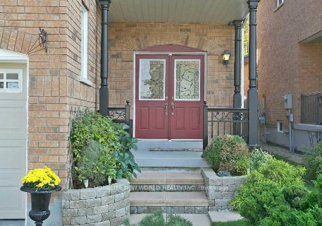39-maroon-drive-richmond-hill-ontario-n12825368