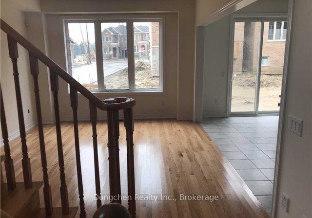 1-walter-english-drive-e-east-gwillimbury-ontario-n12825914