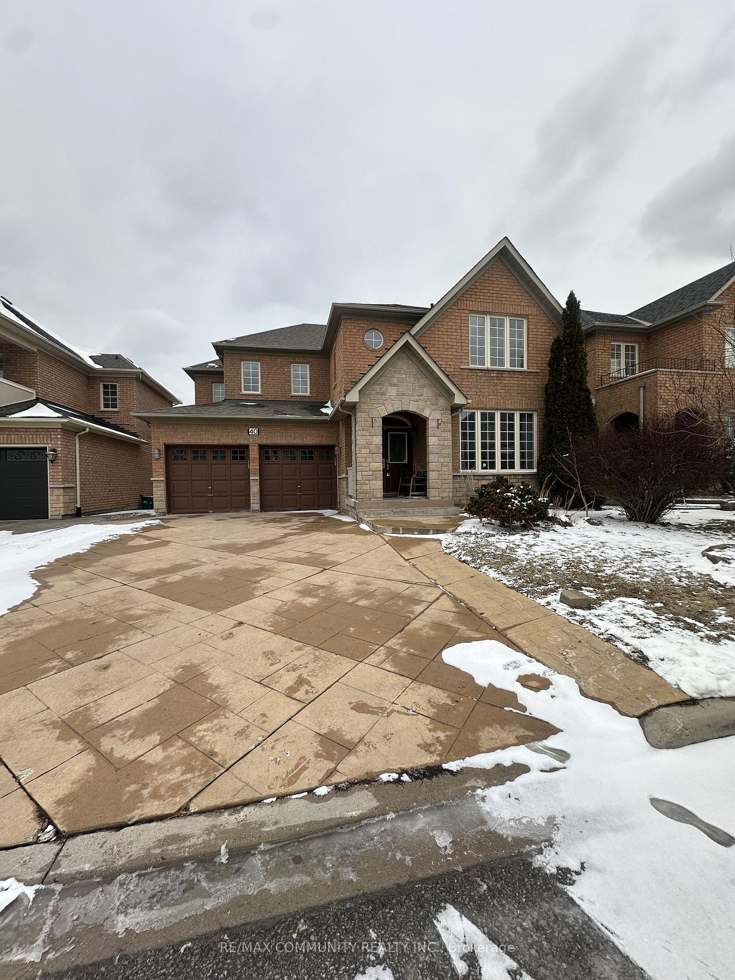 40-grand-oak-drive-richmond-hill-ontario-n12826956
