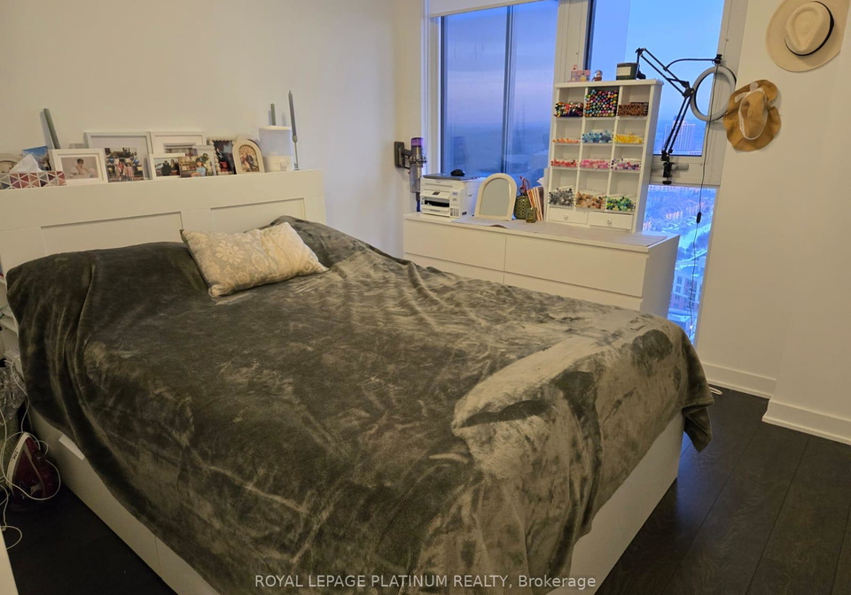 105-oneida-crescent-richmond-hill-ontario-n12827072