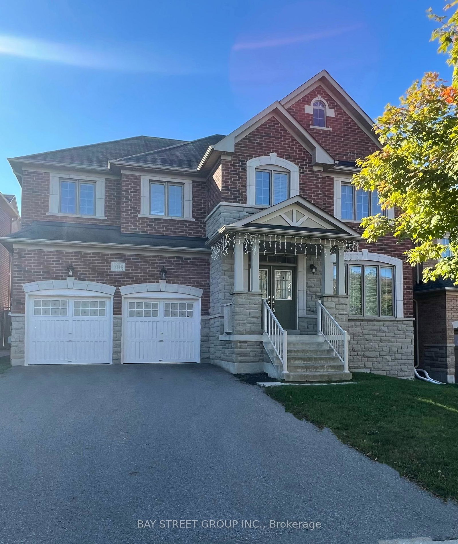 1018-wilbur-pipher-circle-newmarket-ontario-n12827624
