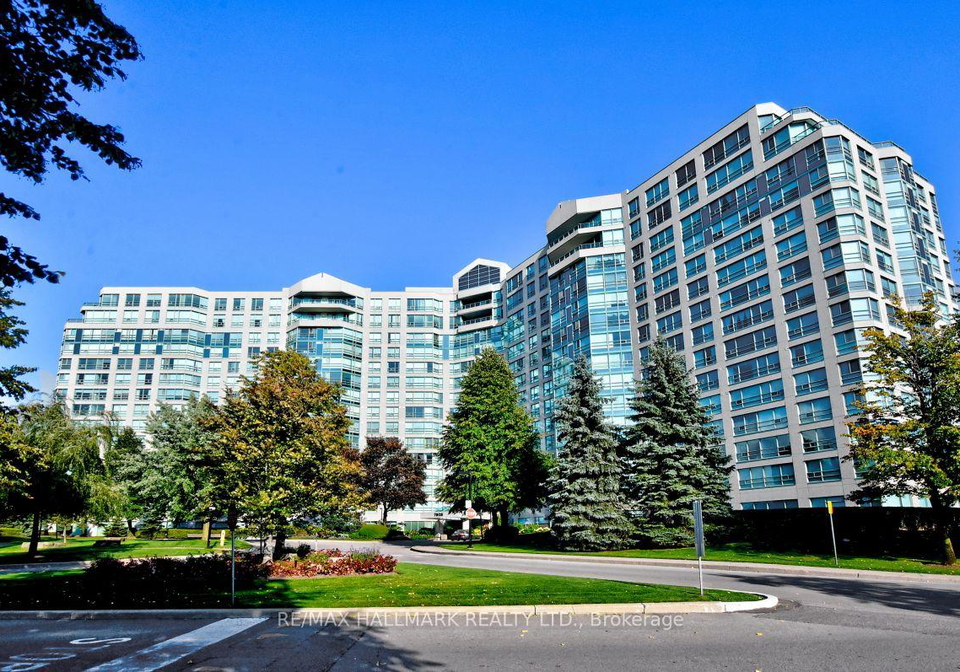 7825-bayview-avenue-markham-ontario-n12827654