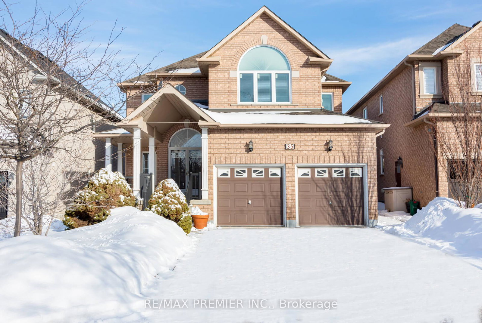 35-cachet-hill-crescent-vaughan-ontario-n12829098