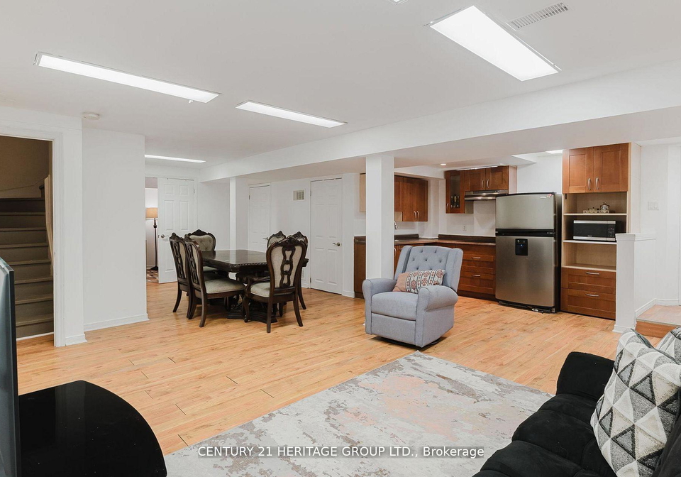 601-mcbean-avenue-newmarket-ontario-n12829126