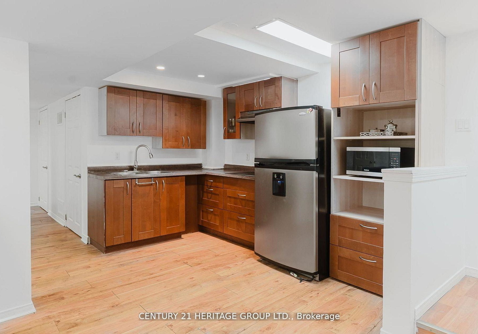 601-mcbean-avenue-newmarket-ontario-n12829126