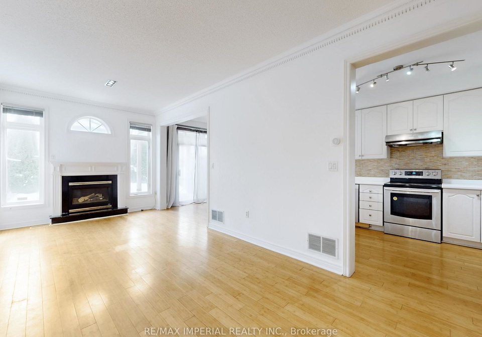 25-ruby-crescent-richmond-hill-ontario-n12830240