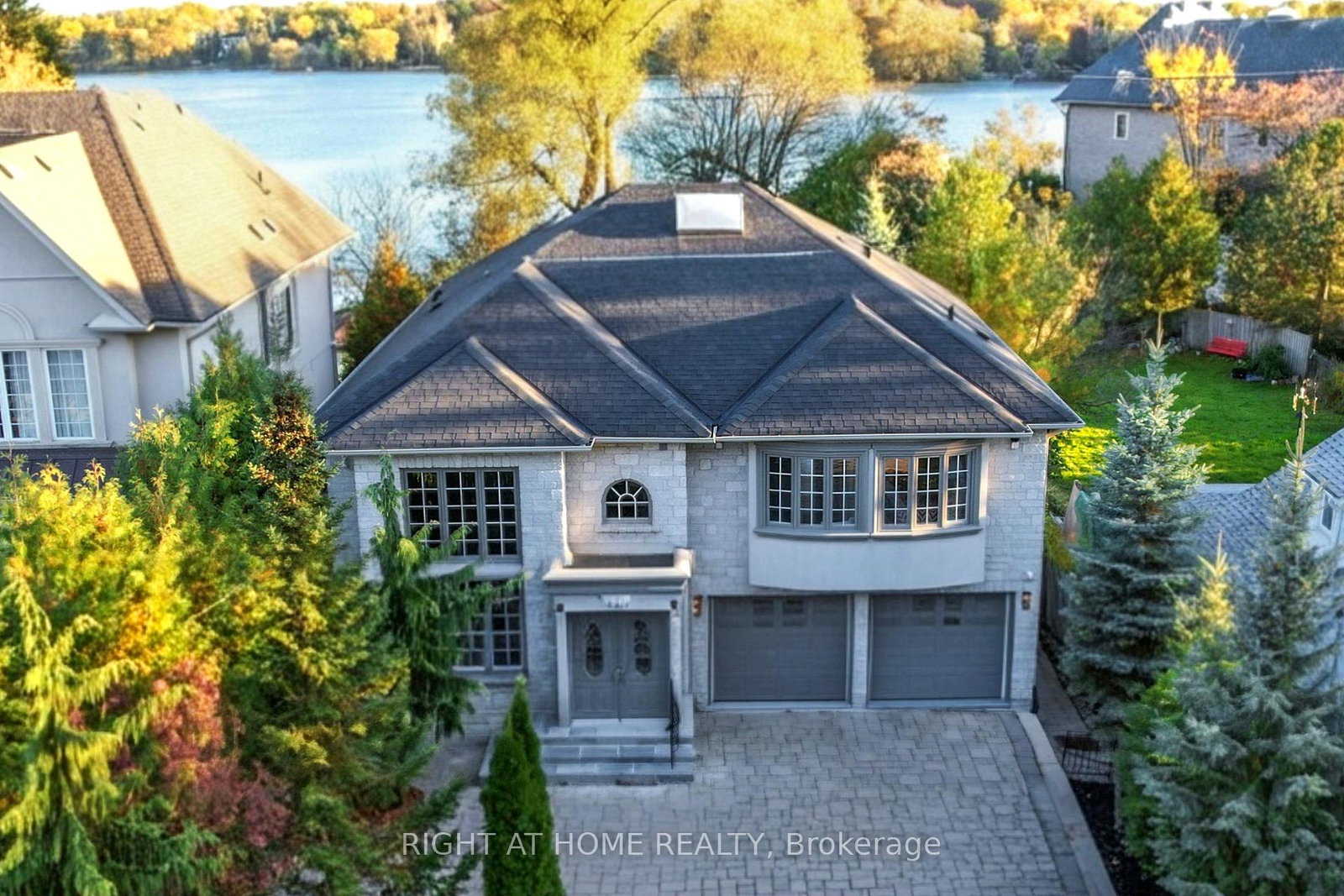 429-north-lake-road-richmond-hill-ontario-n12830288