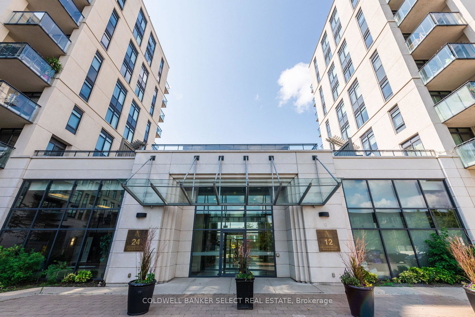 12-woodstream-boulevard-vaughan-ontario-n12830784
