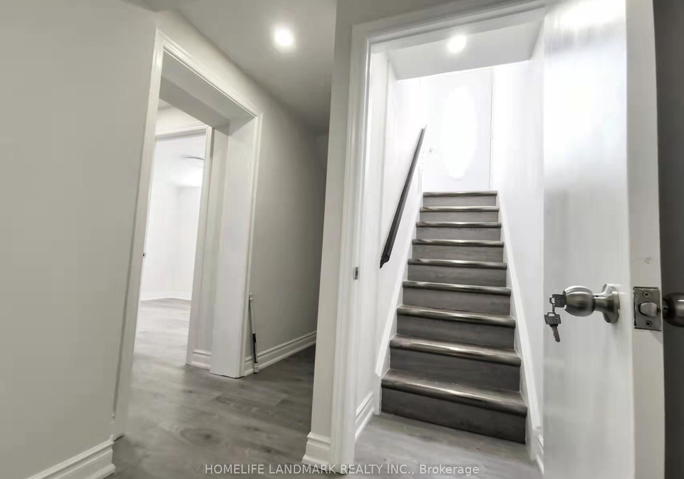 28-benfer-road-richmond-hill-ontario-n12831646