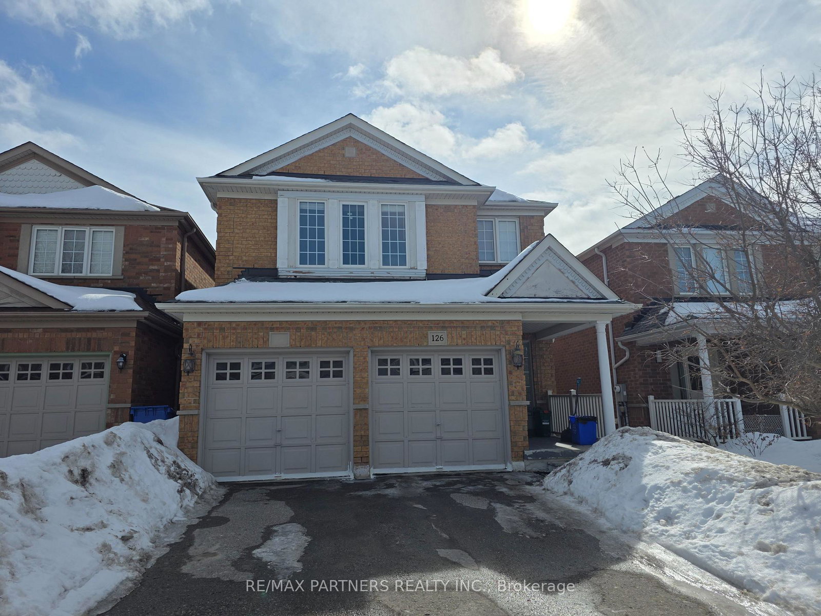 126-collis-drive-aurora-ontario-n12831670