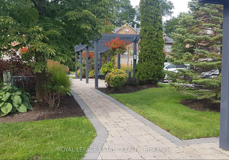 803yonge-street-vaughan-ontario-n12831738