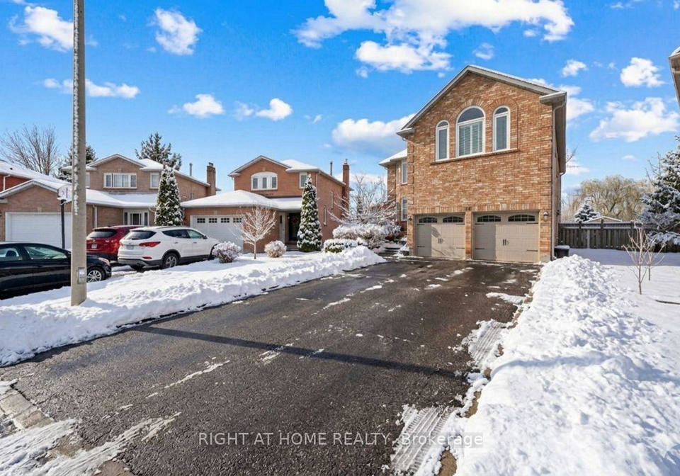 18-bayel-crescent-richmond-hill-ontario-n12831886
