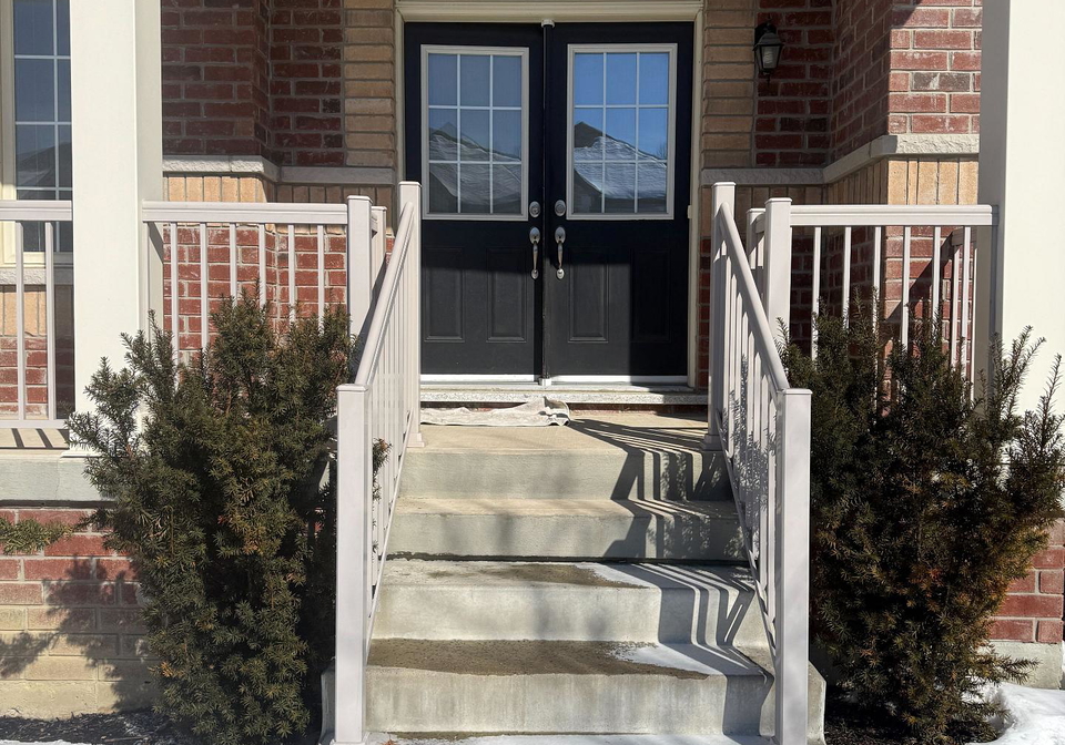 328-roy-harper-avenue-aurora-ontario-n12831980