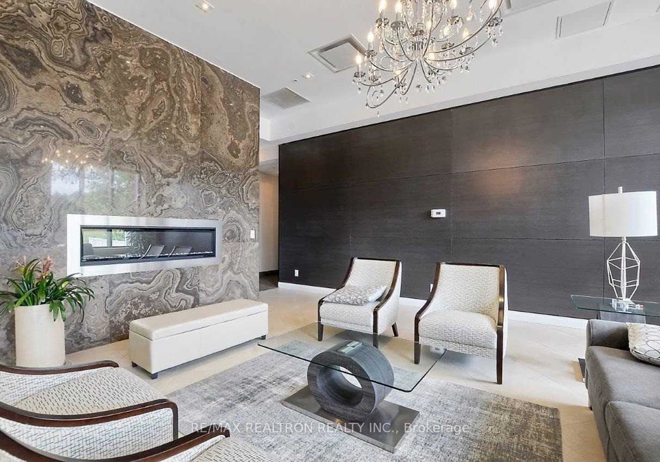 11611-yonge-street-richmond-hill-ontario-n12832030