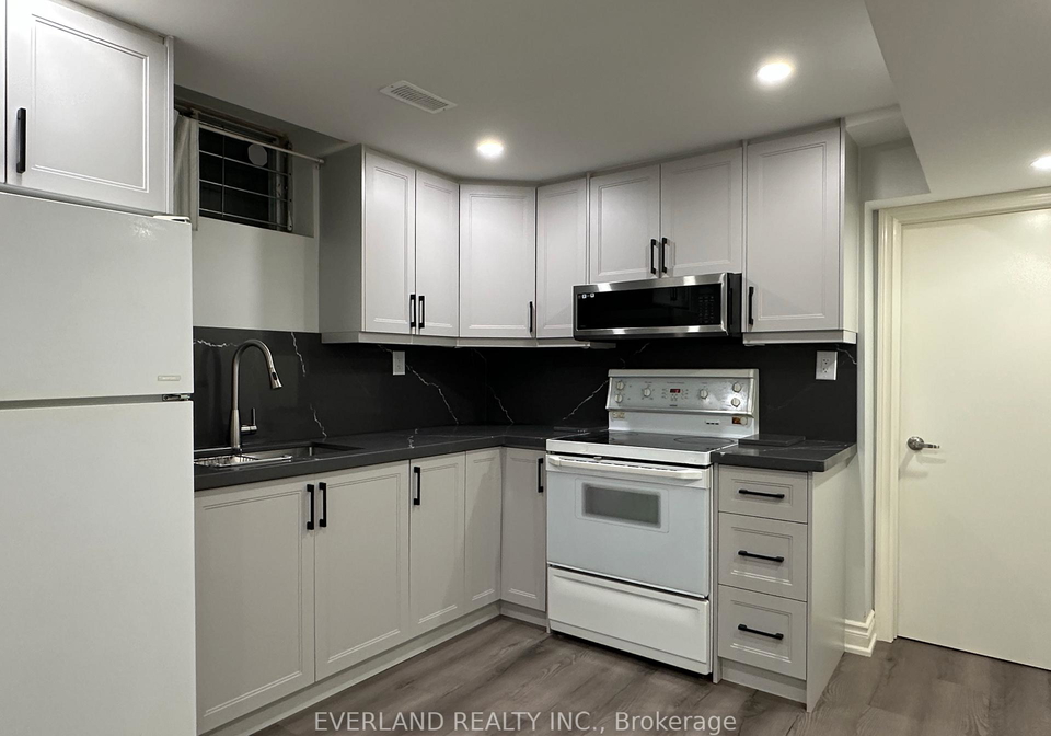 10-damian-drive-richmond-hill-ontario-n12832218