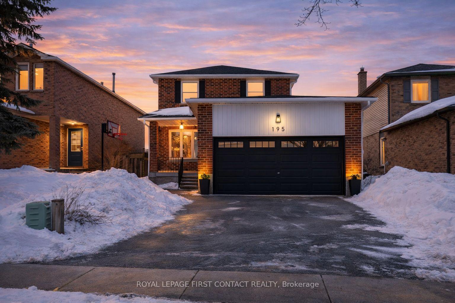 195-billings-crescent-newmarket-ontario-n12832346