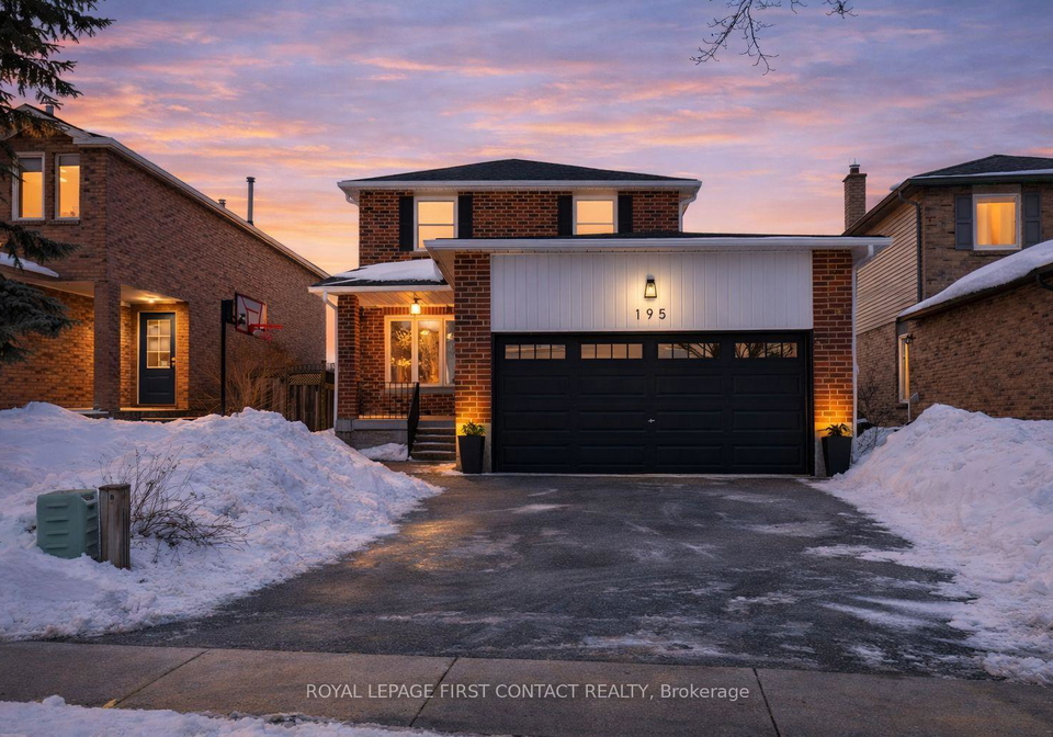 195-billings-crescent-newmarket-ontario-n12832346