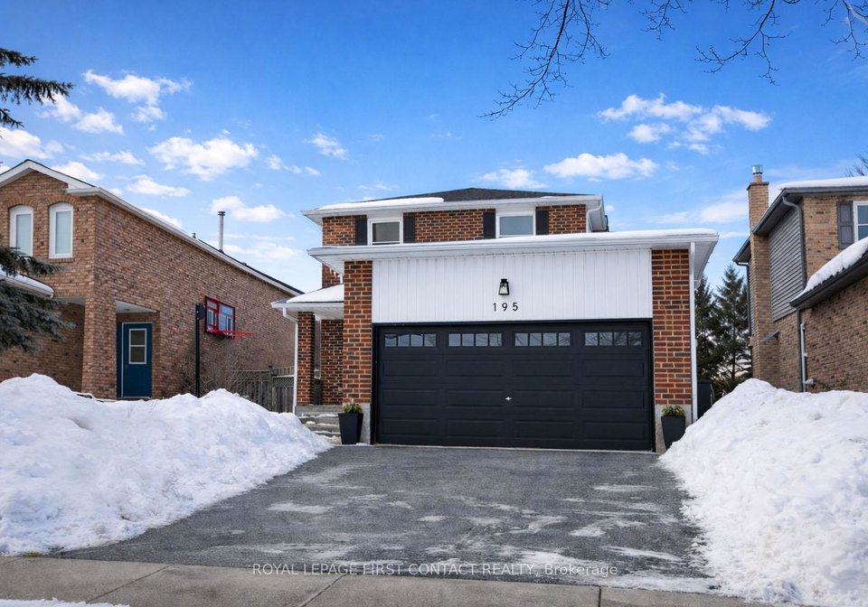 195-billings-crescent-newmarket-ontario-n12832346