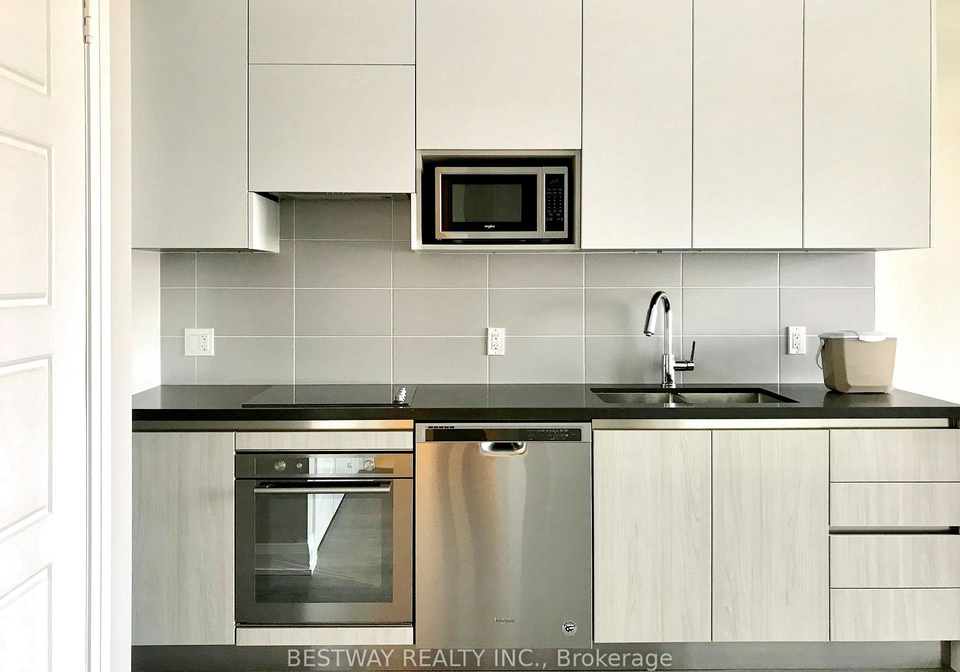 15-water-walk-drive-markham-ontario-n12833196
