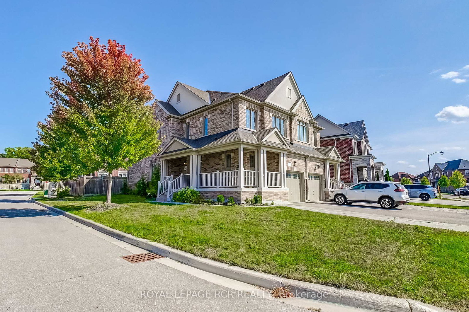 1-silver-charm-drive-east-gwillimbury-ontario-n12833412