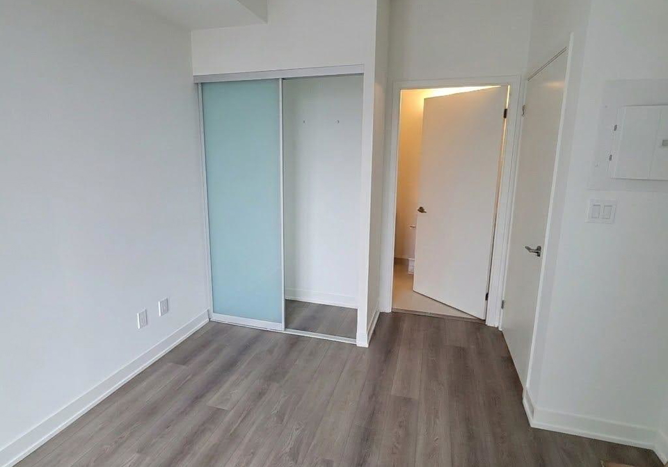 292-verdale-crossing-markham-ontario-n12833518