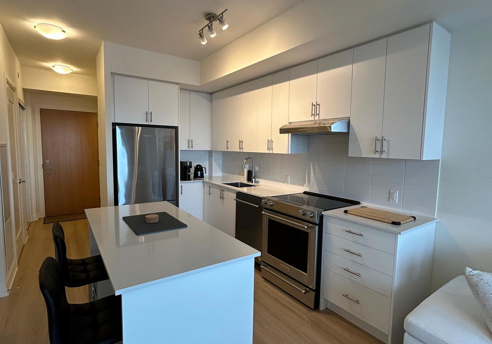 8960-jane-street-vaughan-ontario-n12833972