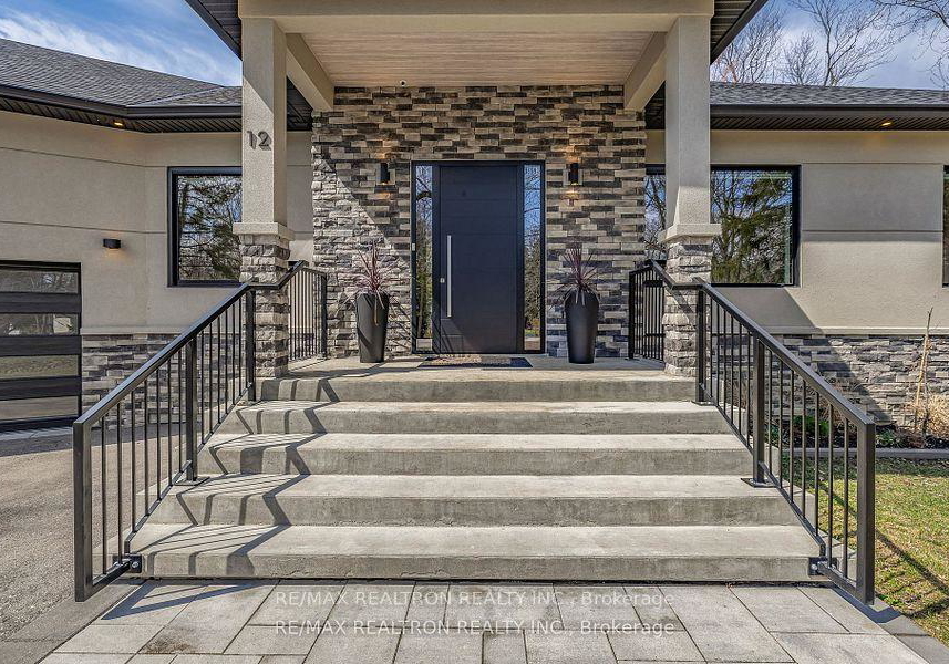12-morgans-road-east-gwillimbury-ontario-n12834820