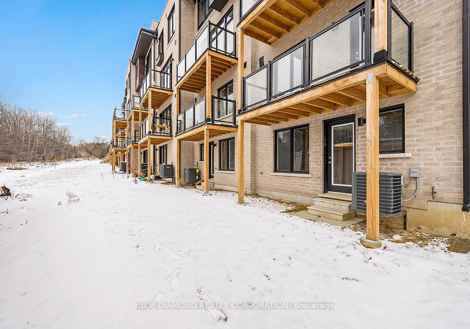 102-credit-lane-richmond-hill-ontario-n12835288
