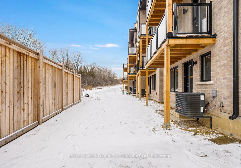 102-credit-lane-richmond-hill-ontario-n12835288