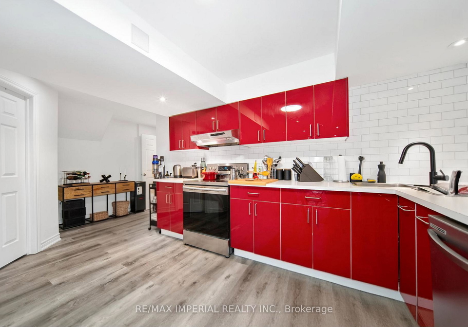 9-caramel-crescent-richmond-hill-ontario-n12835620