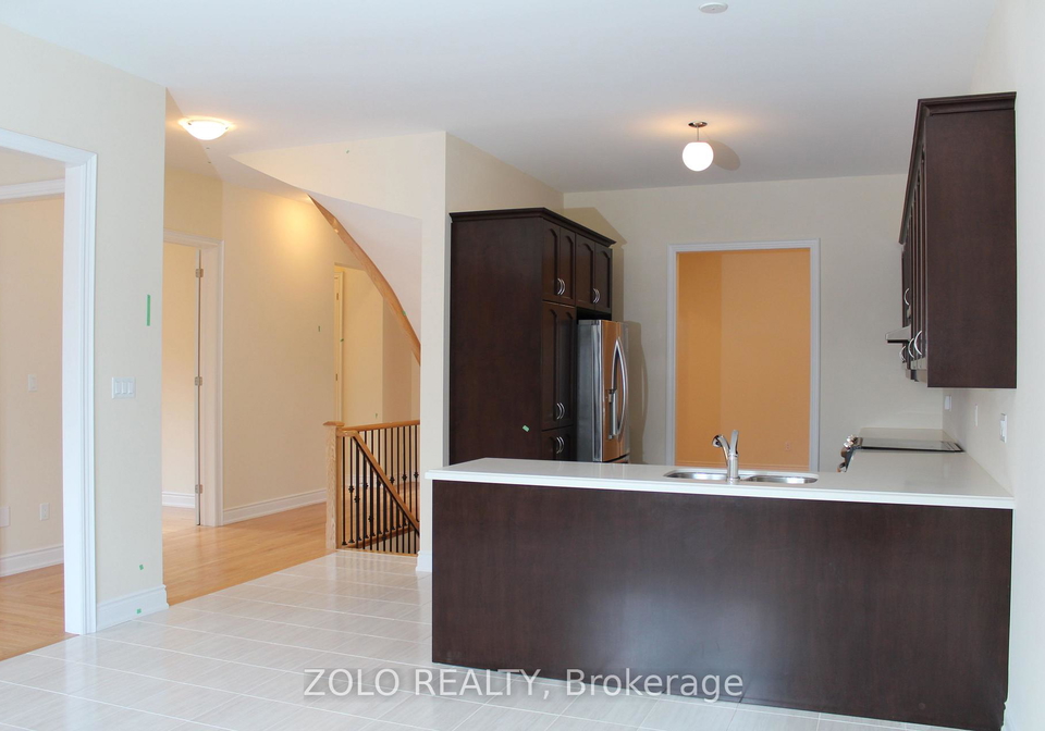 207-gardiner-drive-bradford-west-gwillimbury-ontario-n12837274