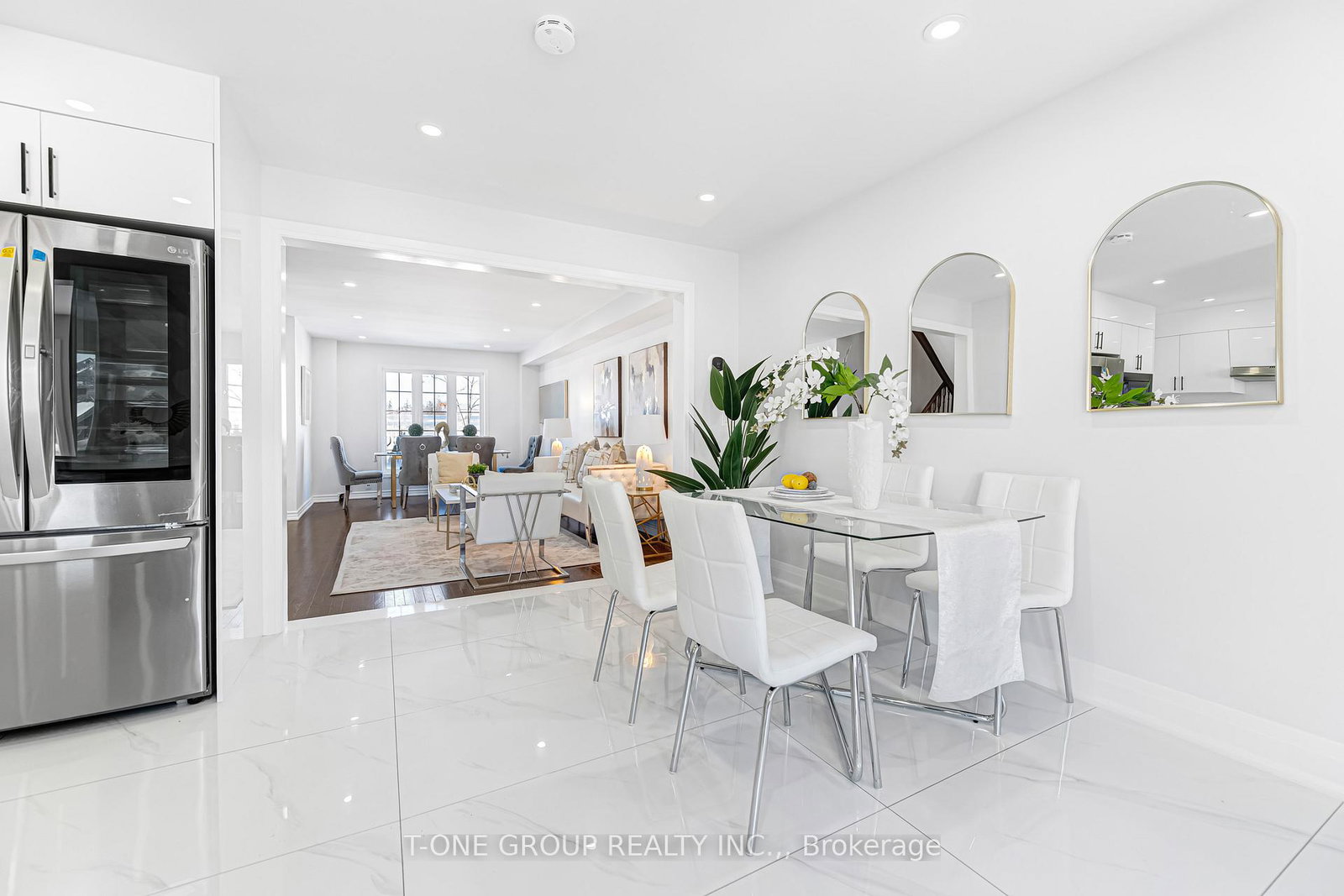 580-hoover-park-drive-whitchurch-stouffville-ontario-n12837430