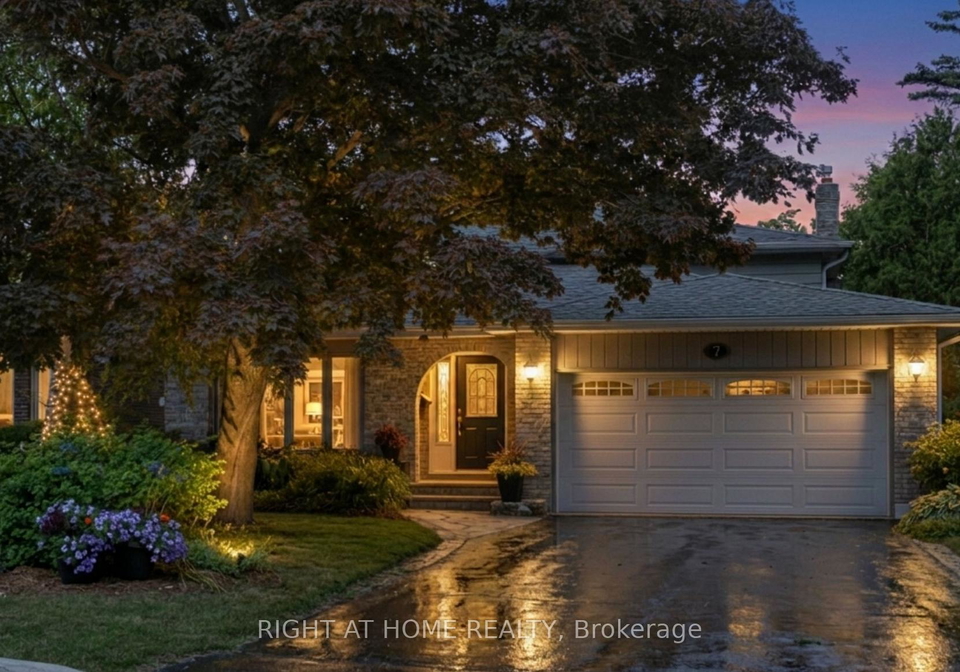 7-banbury-court-aurora-ontario-n12837960