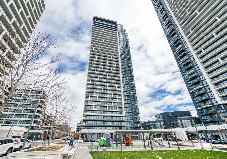 18-water-walk-drive-w-markham-ontario-n12840228