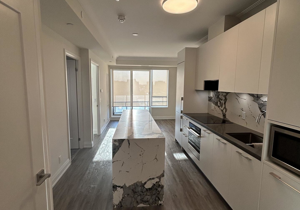 18-water-walk-drive-w-markham-ontario-n12840228