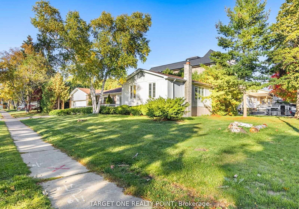 93-mayvern-crescent-richmond-hill-ontario-n12840350