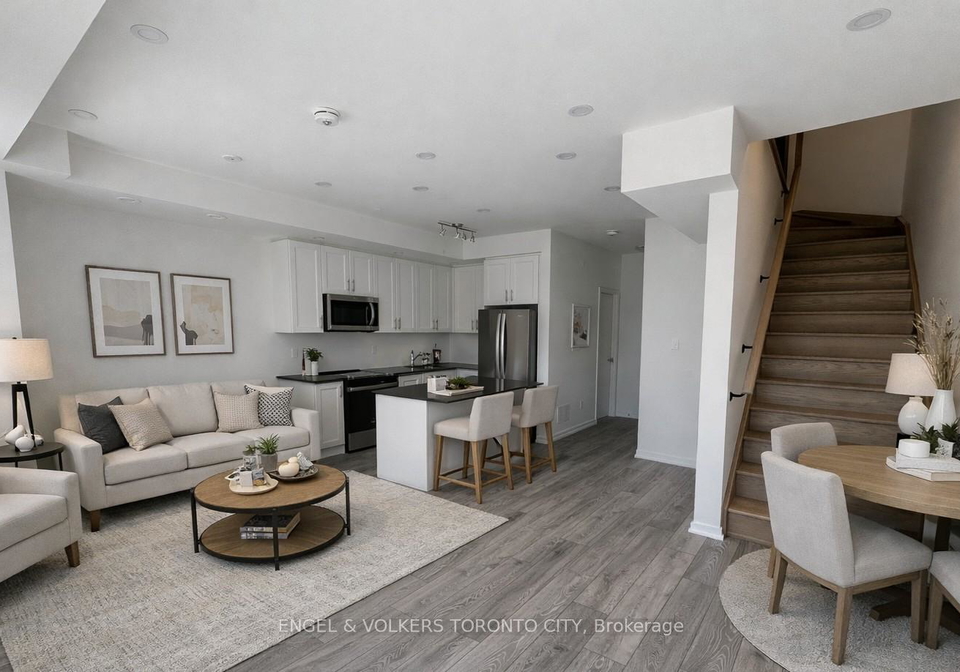 24-lytham-green-circle-n-newmarket-ontario-n12841576